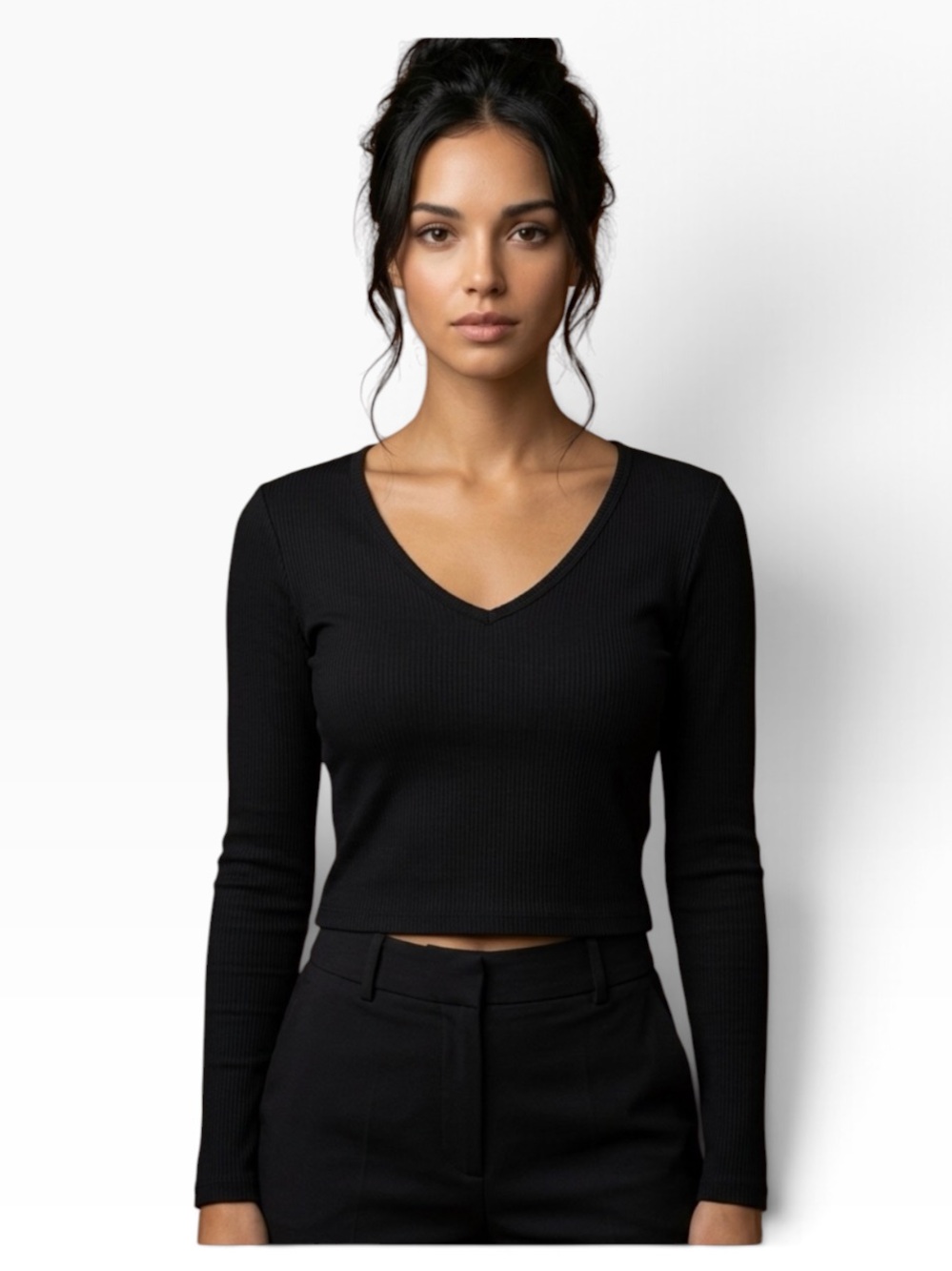 OQQ V‑Neck Crop Top Set NWT | Medium • Black & Ivory • 2‑Piece Stretch Tops